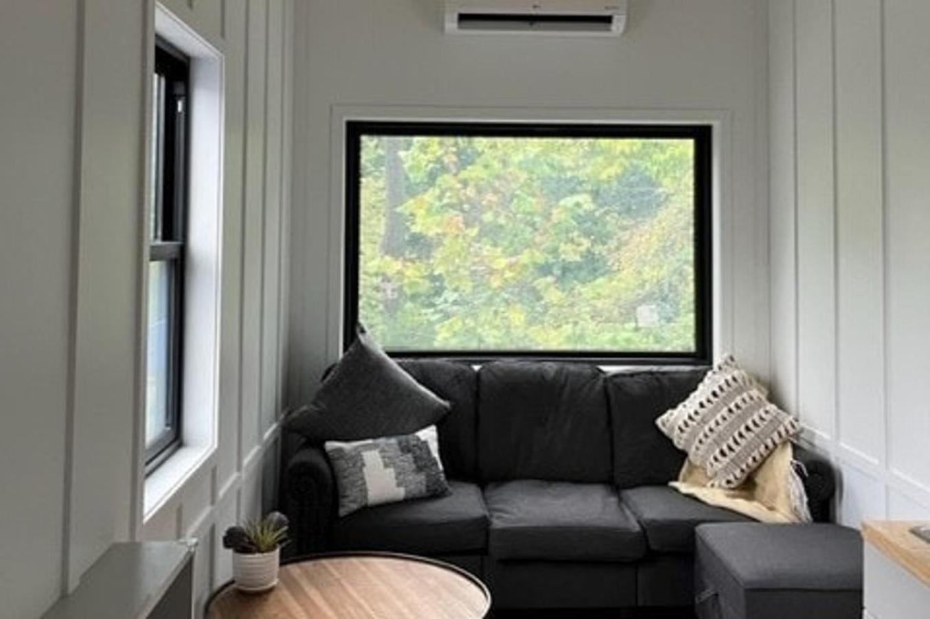 The Endeavor Tiny Home! Elizabethtown Exterior photo